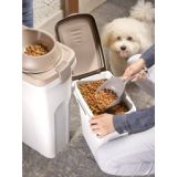 PET-FOOD-CONTAINER-25LT-BIANCO-TORTORA-PF98451-con-etichetta-removebg-preview