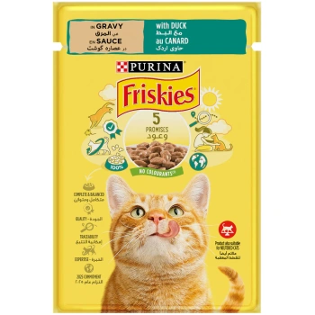 Purina Friskies Chunks in Gravy Wet Cat Food Pouch Duck  85g